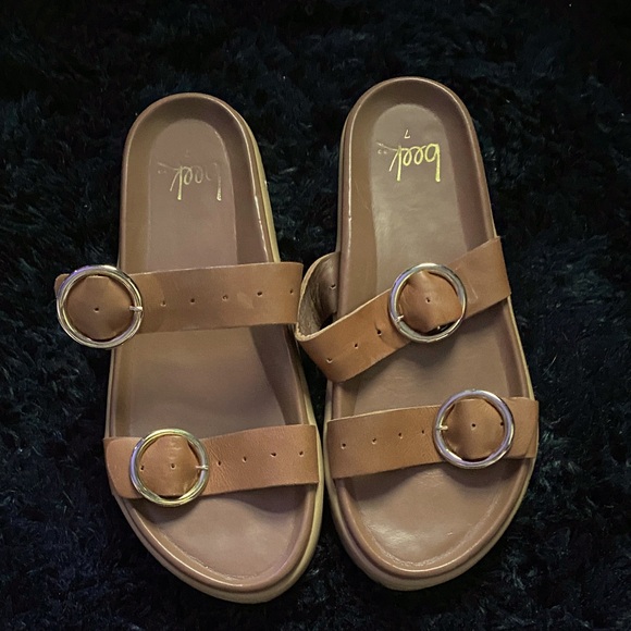 beek Tan Slide Sandals with Silver Buckles - Picture 1 of 3